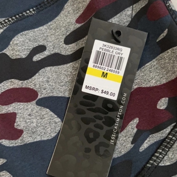 Jessica Simpson TheWarmUp Full Length Camouflage Workout Legging, Medium - Picture 7 of 17